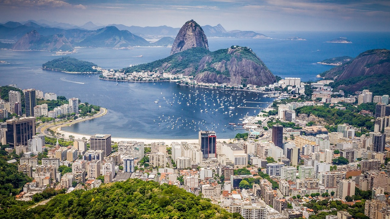 Campus Maracanã reúne evangélicos, umbandistas e pesquisadores para discutir intolerância religiosa